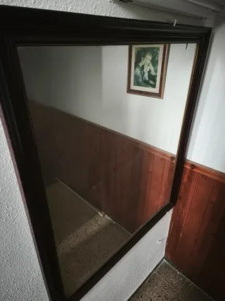 Espejo cuadrado antiguo