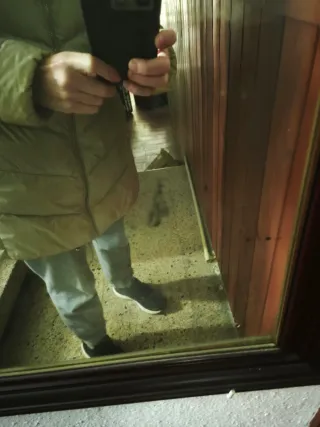 Espejo cuadrado antiguo