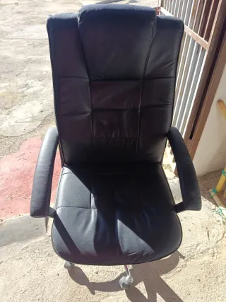 Silla de oficina confort negra