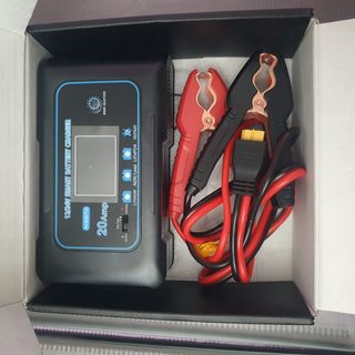 Caricabatterie Auto Moto Professionale 12V/24V