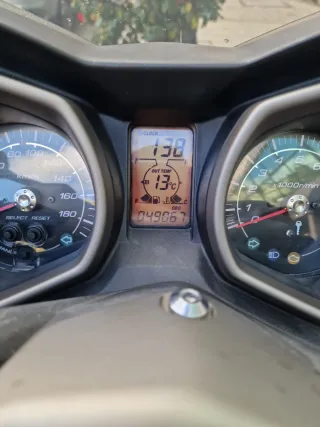 Yamaha XMAX x max 400