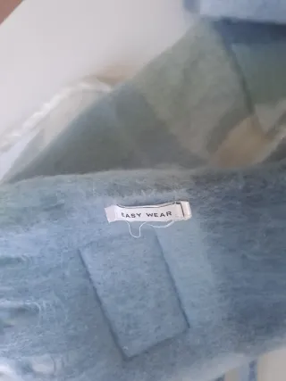 Bufanda calentita cuadros azul y blanco