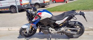 BMW F900R 2025 4.000km MANTENIMIENTOS INCLUIDOS
