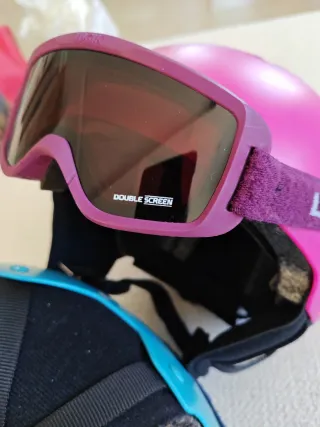 2 Cascos de esquí rosa y azul junior