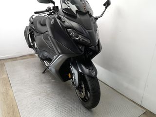 YAMAHA T-MAX 530 2022 17819 kms.