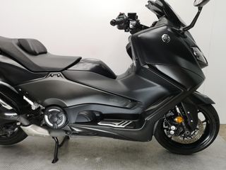YAMAHA T-MAX 530 2022 17819 kms.