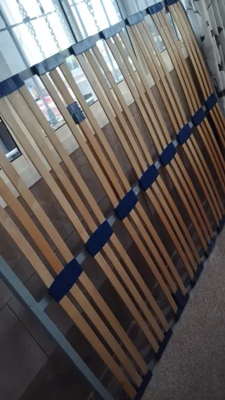 Somier láminas 1,35x1,90 como nuevo