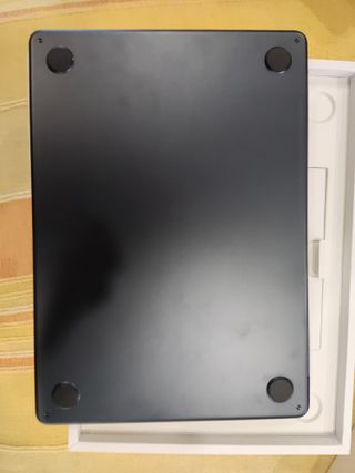 MacBook Air 13" (2022) Apple M2 8 CPU/8 GPU núcleo