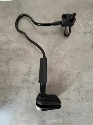 Supporto universale per cellulare flessibile