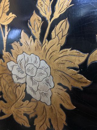 Aparador. Mueble bar. Oriental. Negro y Dorado