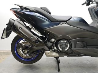 YAMAHA T-MAX 530 2023 25253 kms.