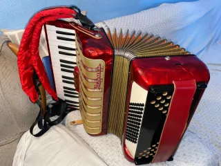 Acordeón Hohner Concerto II 72