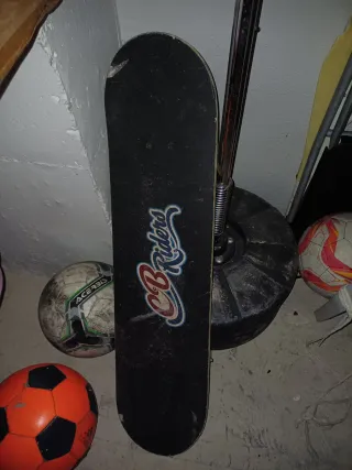 Monopatín CB Riders