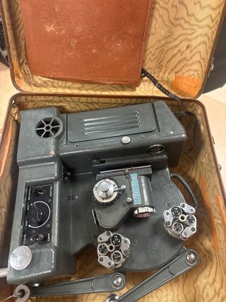 Proyector Antiguo 8mm Heurtier Gris