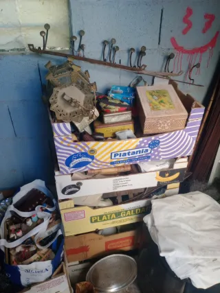 Lotti di antichità e oggetti vintage