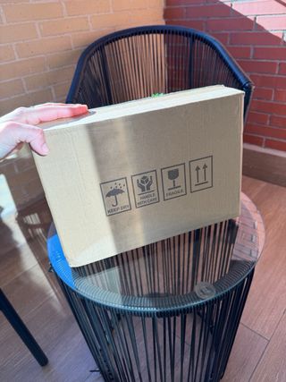 Nuovo organizer per orologi marrone