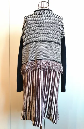 Cardigan lungo fantasia con frange