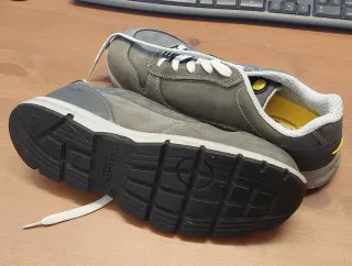 Zapatos de seguridad Diadora grises