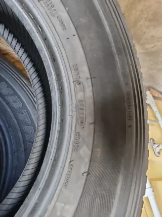 Se vende 2 Neumáticos en perfecto estado