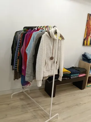 Tienda Ropa Segunda Mano y vintage AUDREY SECONDE