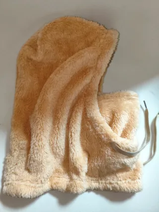 Cappuccio polare caldo per escursionismo