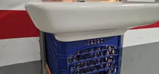 Lavabos Jacob Delafon y grifo