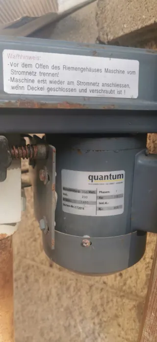 Taladro de columna Quantuma b14F