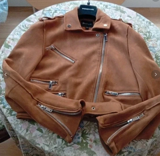 Chaqueta Motera Stradivarius Talla S