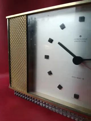 Reloj mid century Junghans electronic Auto-mat S