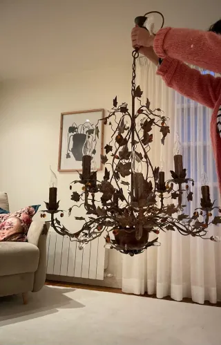 Lámpara araña motivos vegetales