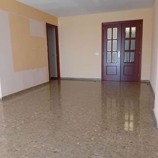 Piso en alquiler en Santa Eufemia en Tomares