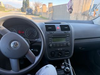 Volkswagen Golf 2005