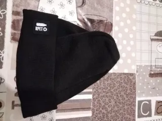 Gorro negro con logo Licor 43