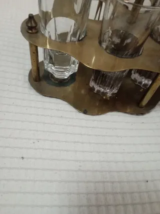 Cañera de 6 vasos dorada