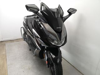 HONDA FORZA 350 2021 40024 kms.