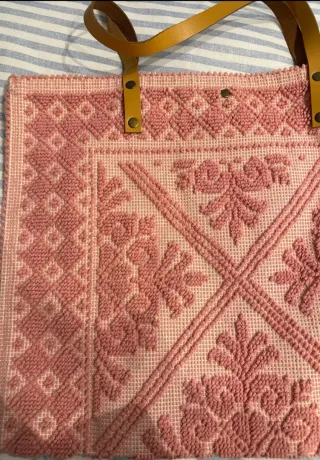 Bolso rosa sin estrenar