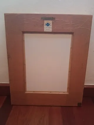 Marco madera dorado 34x41 cm clásico