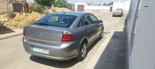 Opel Vectra 2005