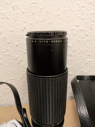 Olympus OM-1 50mm 1.4 y 70-300 5.6