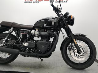 TRIUMPH BONNEVILLE T120 BLACK 2025 2362 kms.