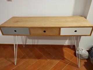 Mesa recibidor madera y metal