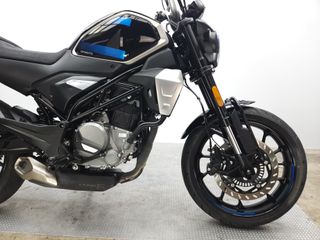 CFMOTO 300 CL-X 2024 7003 kms.