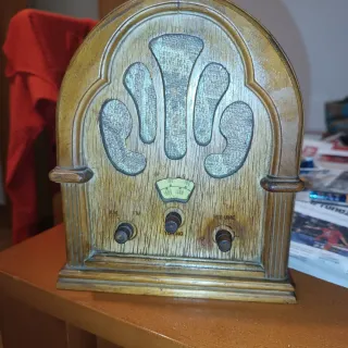 Radio antigua de madera vintage