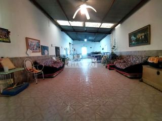 CASA DE CAMPO TERRENO DE REGADIO CON LUZ Y PISCINA