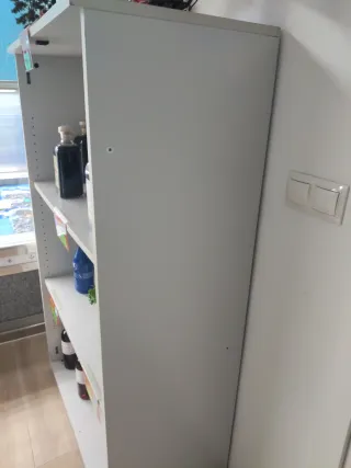 Grande opportunità! Tavolo da ufficio modulare e scaffale