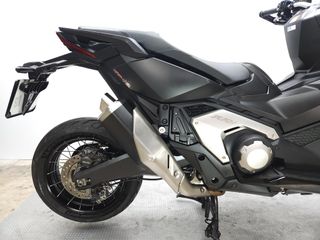HONDA X-ADV 2022 25571 kms.