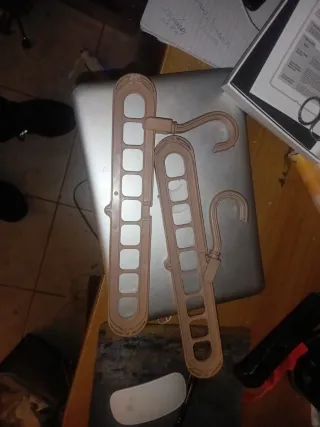 Grucce appendi abiti in plastica