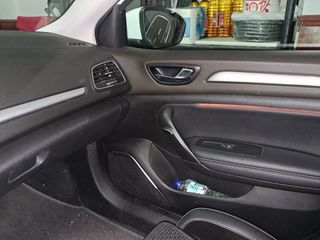 Renault Megane Berlina