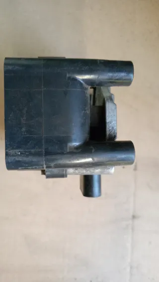 Bobina Encendido VAG 032 905 106B