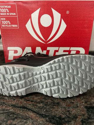 Botas de seguridad Panter negras y rojas